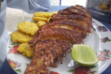 Best Pescado Frito con Patacones